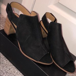 Franco Sarto open toed shoes